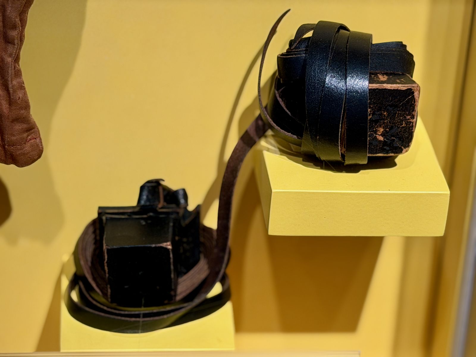 Where do tefillin bags come from