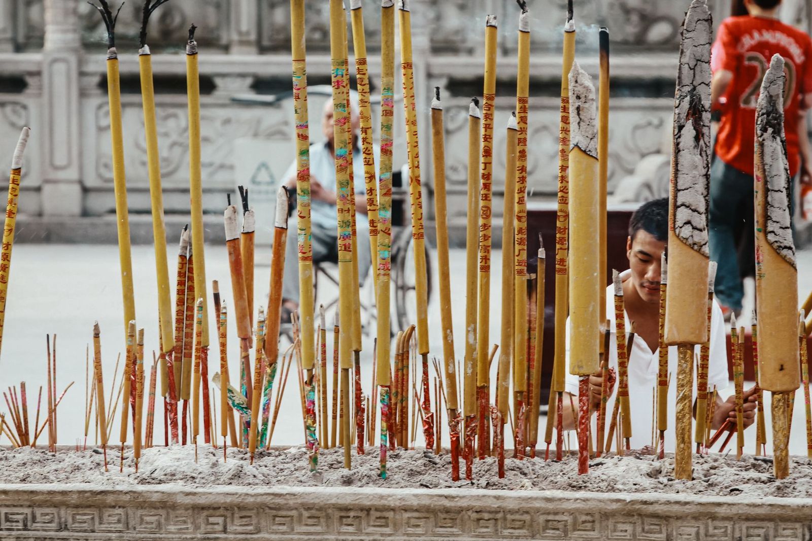What is the difference between incense and candles?