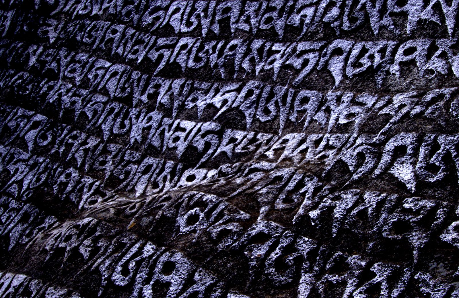 The relationship between Reiki symbols and mantras